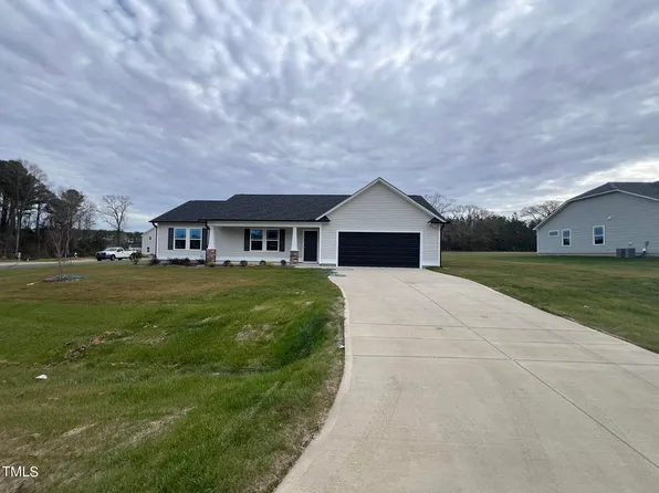 17 Disc Dr, Willow Spring, NC 27592