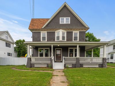 135 West Thames Street, Norwich, CT, 06360