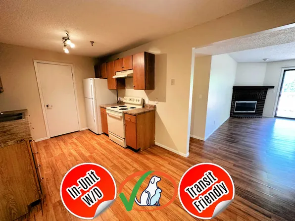 1360 Brook St, Saint Charles, IL