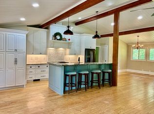 237 Flowers Rd, Four Oaks, NC 27524