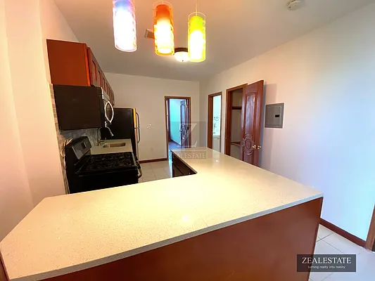 Rented by ZealEstate Group Inc | media 16