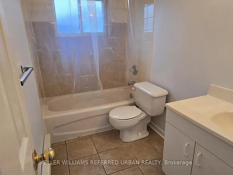 303 Frontenac Ave #1 — Photo 15