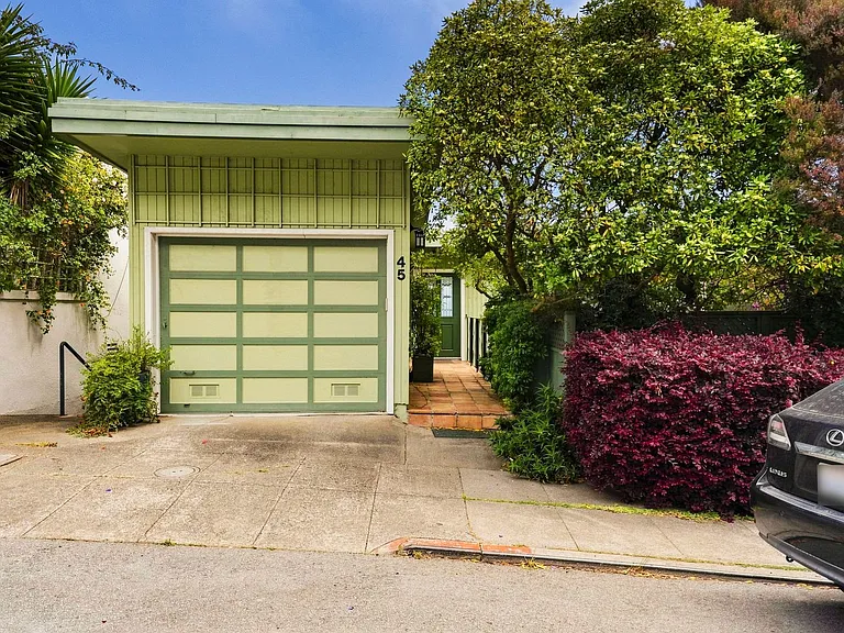 45 Graystone Ter — Photo 2