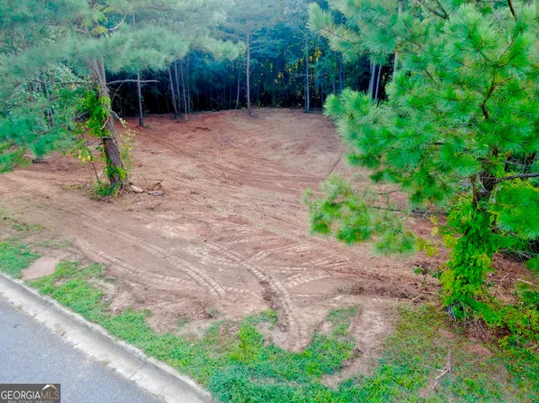 268 Beacon Dr, Maysville, GA 30558