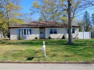 47 Nanlyn Ter, Toms River, NJ 08753