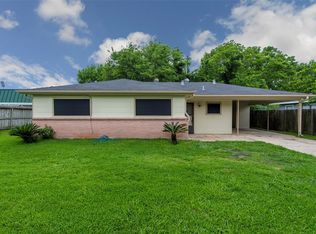 101 Danubina St, Baytown, TX 77520