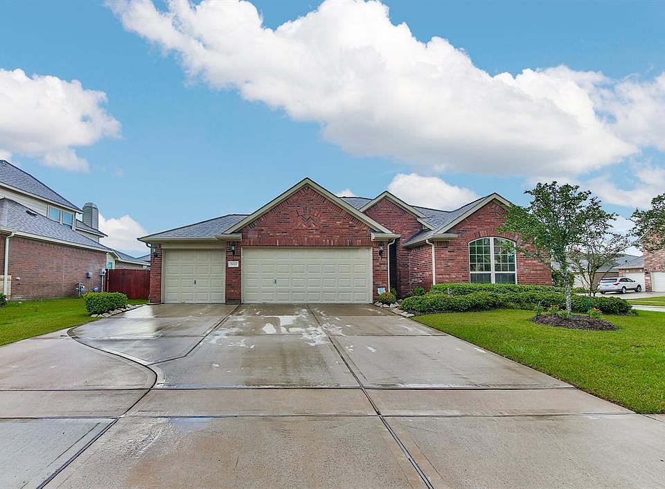 1st image of 3611 Benbrook Springs Ln