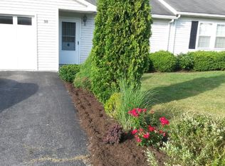 222 Village Dr, Lewisburg, WV 24901