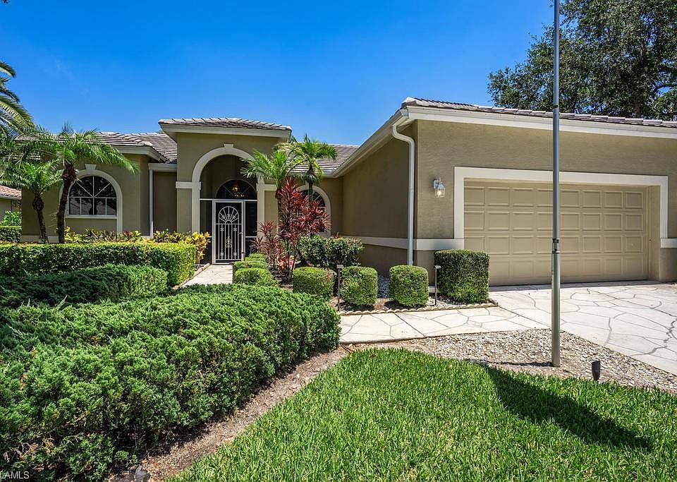 1st image of 25761 Creekbend Dr