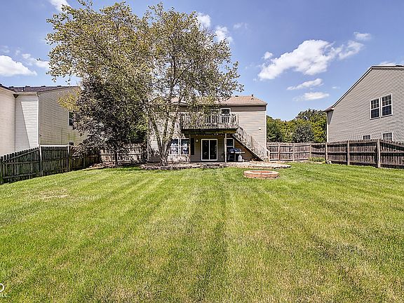 4th image of 9157 Harrison Run Pl