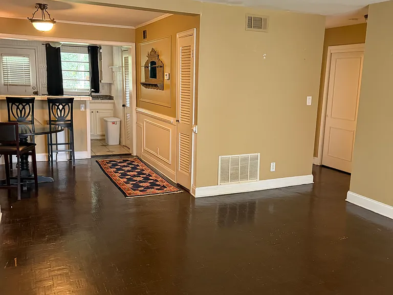 3535 Roswell Rd NE #F4 — Photo 1