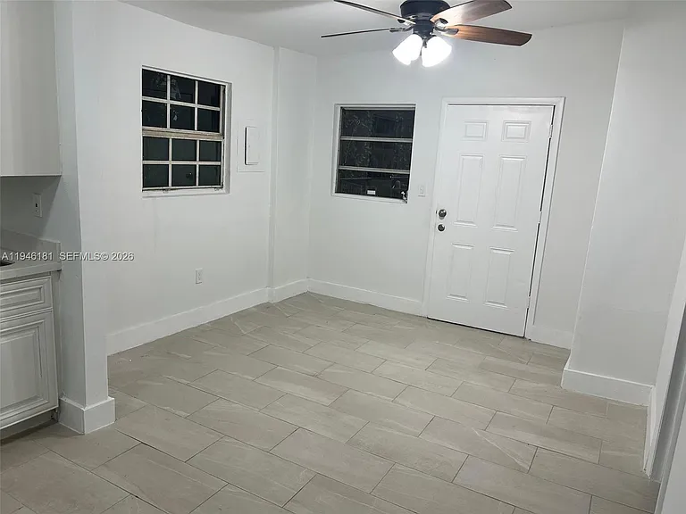 261 NW 49th St #C — Photo 19