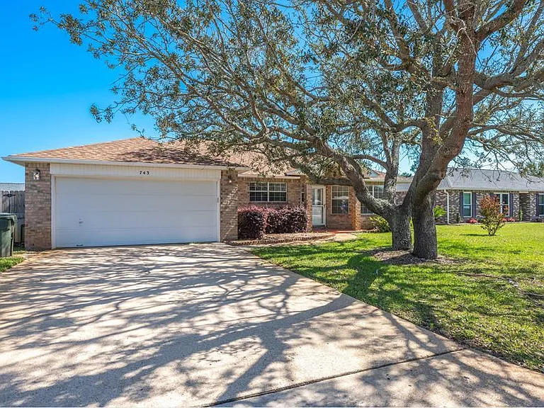 743 Marlinspike Dr — Photo 23