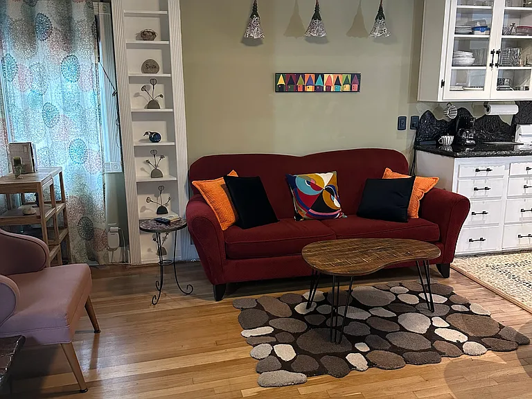1313 Marion St NE — Photo 18