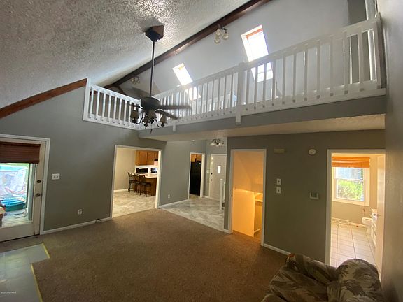 5th image of 2536 Concord Ave