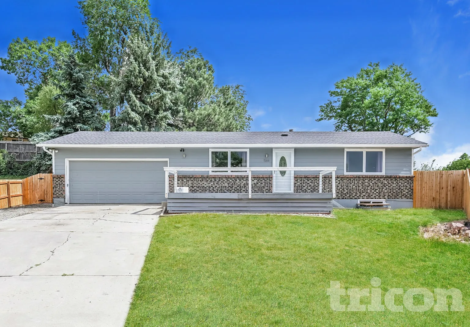 564 Mars Court Littleton CO — Photo 1