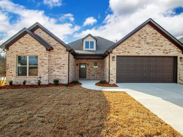 6201 Creekwater Dr, Alexander, AR 72002