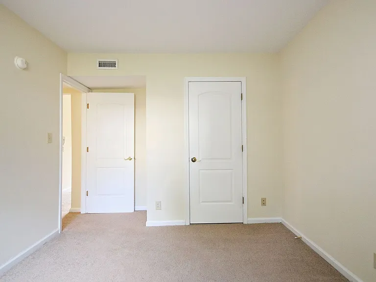 1504 Villa Ter #C — Photo 10