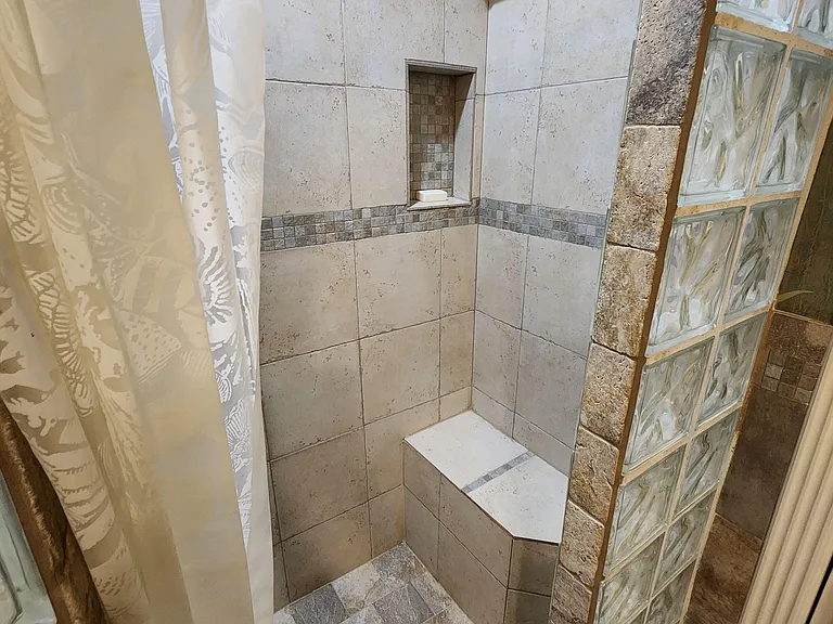 Walk in shower