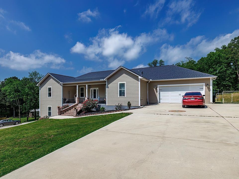 1st image of 137 Black Beard Dr