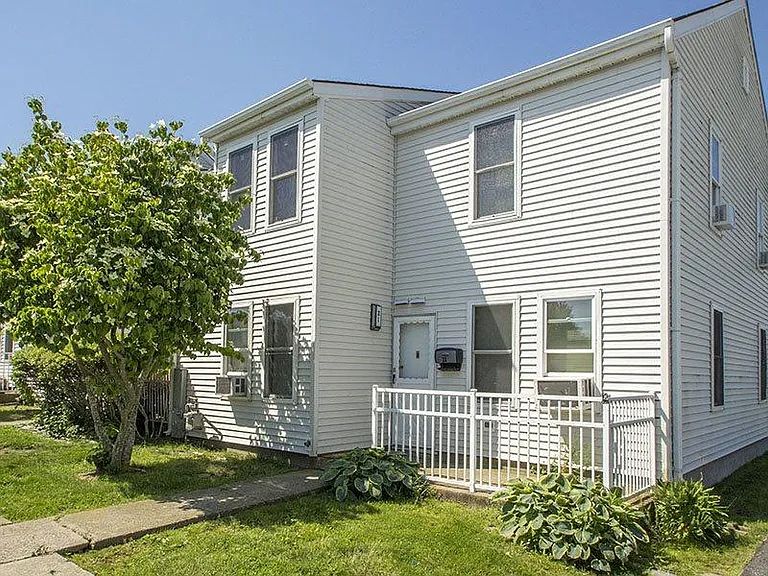 NAVSTA Newport Family Homes — Photo 26