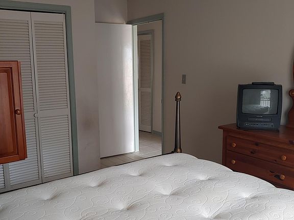 5th image of 155 Kevin Dr #155