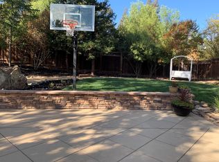 141 Bales Dr, Walnut Creek, CA 94596