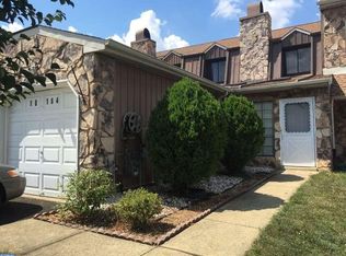 10184 Dedaker Dr, Philadelphia, PA 19116