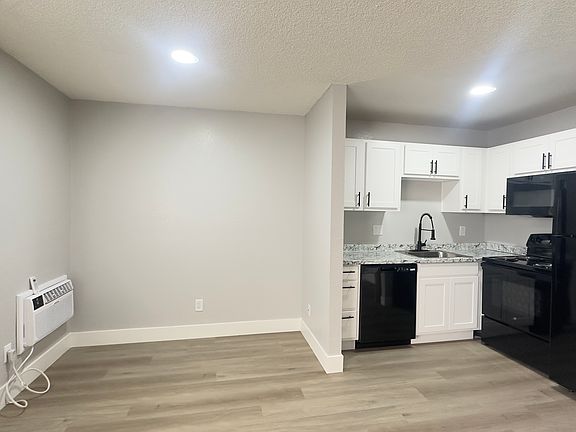 4th image of 2464 Wrondel Way #0