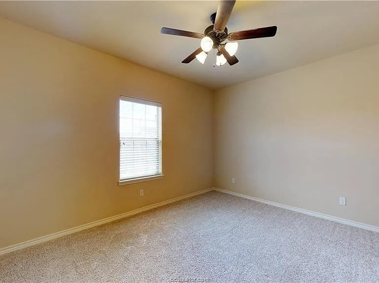 118 Kimber Ln — Photo 21