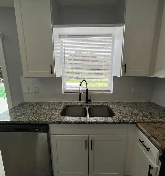 1221 Cypress Ln — Photo 14
