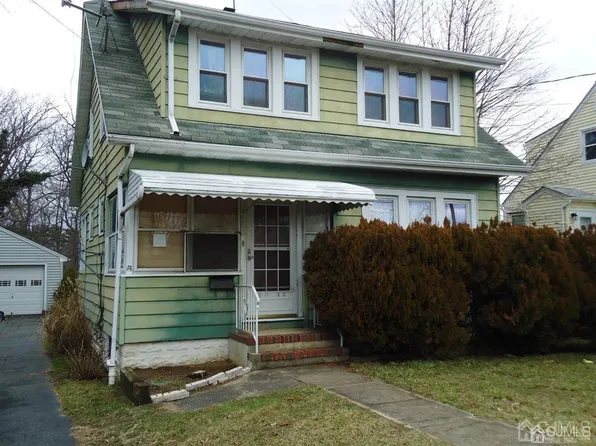 1127 Bordentown Ave, Parlin, NJ 08859