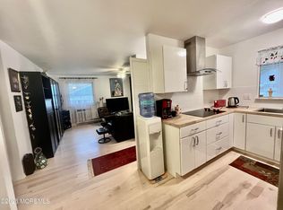 13 Lexington Drive #B, Manchester Township, NJ