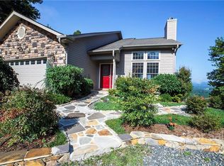 40 Vista Point Dr, Weaverville, NC 28787