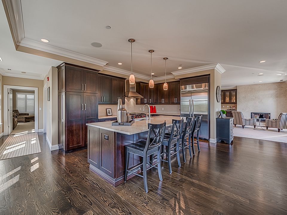 1st image of 8253 Parkside Dr APT 2A