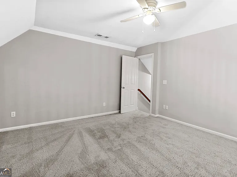 15 Abby Ct — Photo 39