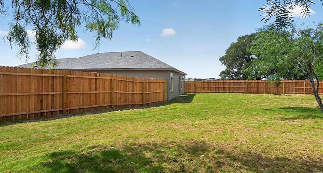 Talley Rd, San Antonio — Photo 2