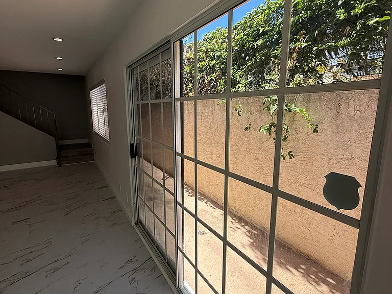10274 Tujunga Canyon Blvd #4 — Photo 12