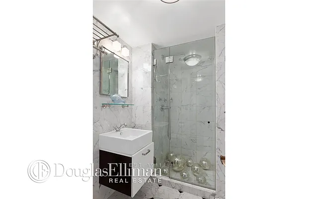 Rented by Douglas Elliman | media 4