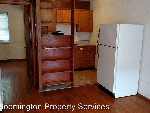 3rd image of 1202 N Dunn St #8094526