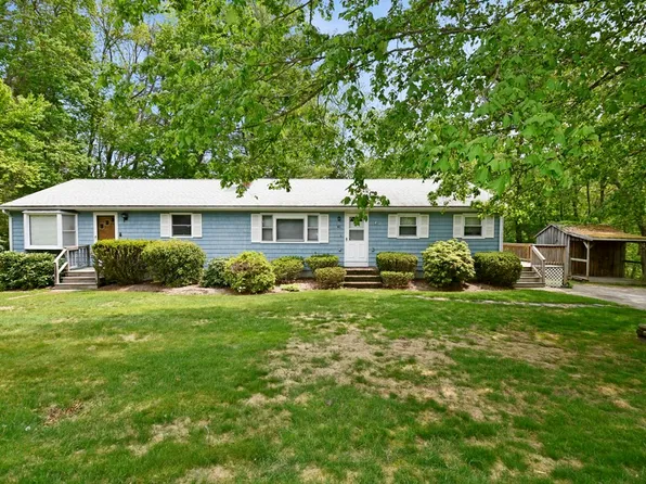 81 Candlewick Ln, Whitman, MA 02382