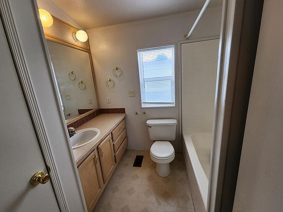 mini_20230807_141657_08072023