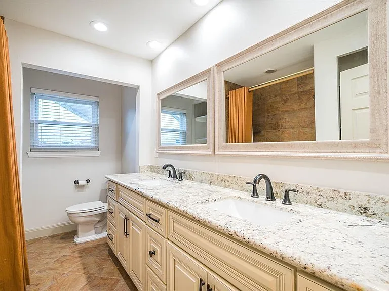 5046 Yarwell Dr — Photo 25