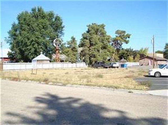 2nd image of Tbd Parker Ave
