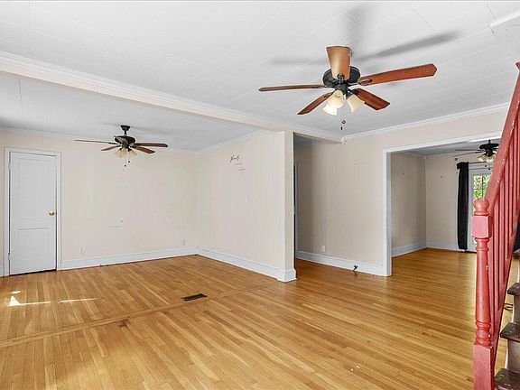 5th image of 117 Forest Hill St