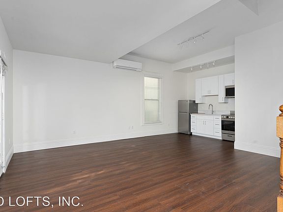 5th image of 1620 Union St Unit 2