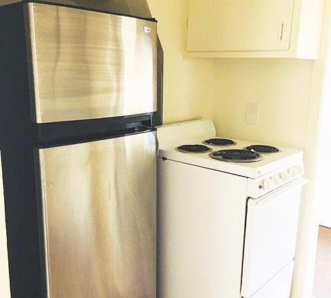 3rd image of 2303 N Wall St APT 3