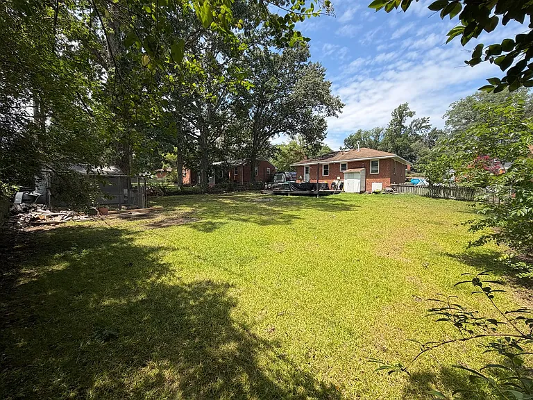 7715 Durvin Dr — Photo 35