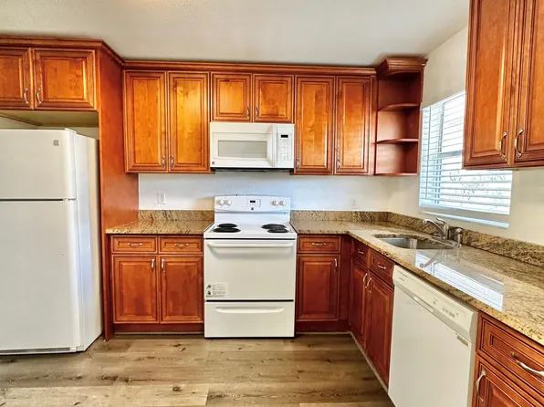 611 S State Road 7, Pompano Beach, FL 33068