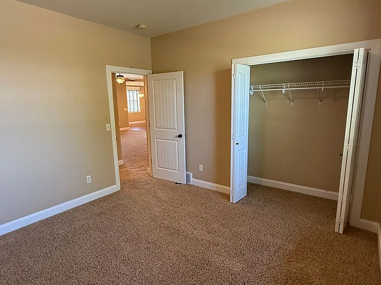 3325 Lucky Penny Ln — Photo 17